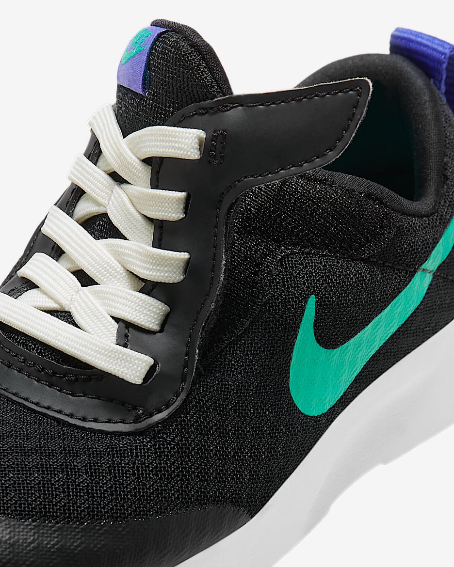 Nike Tanjun EasyOn Younger Kids Shoes. Nike ID